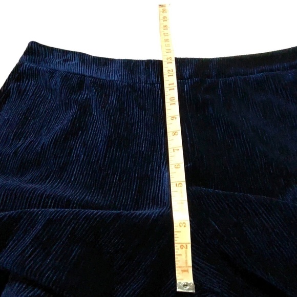 Eloquii Dark Blue Ribbed Velvet Wide Leg Pants Zip Fly Button Close US Sz 18 - Picture 6 of 9
